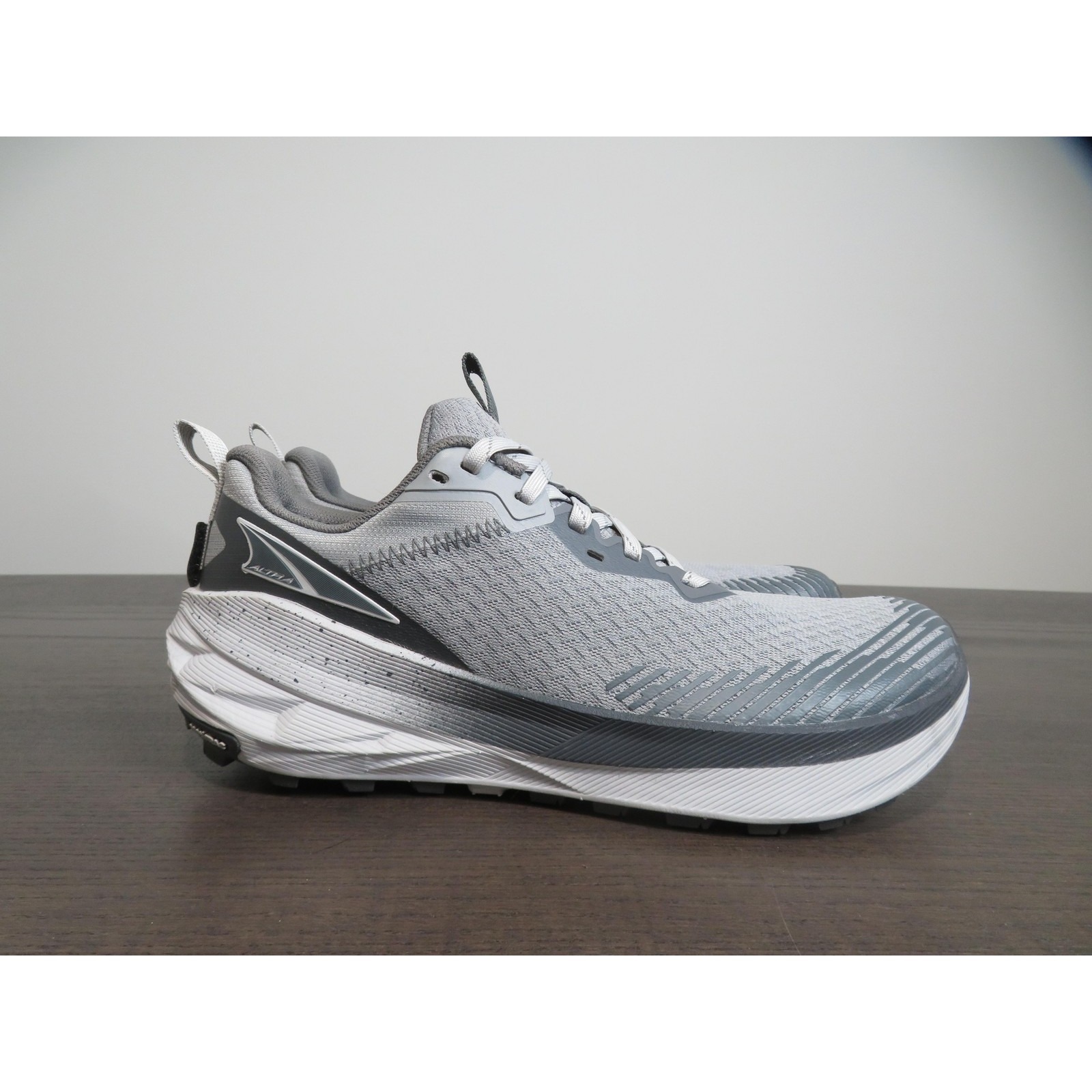 Altra Experience Wild 2 Shoes Womens 8 Gray Trail Running Sneakers Al0a85ry220